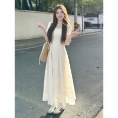 批发2026新款法式气质白色短袖连衣裙子女<b class='q'>夏季</b>海边度假高级感收腰长裙