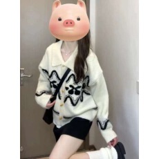 批发芝士~米白色樱桃毛衣外套女软糯慵懒小个子针织开衫