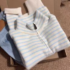 批发芝士~韩设计感撞色条纹<b class='q'>真皮</b>拉链长袖毛衣女秋季显瘦百搭立领上衣