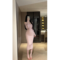 批发已到货 V领针织连衣裙女2025秋冬新款<b class='q'>包臀</b>裙<b class='q'>长裙</b>收腰气质裙子女