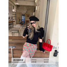 批发波恩美术馆可拆卸袖套短袖兔毛毛衣女秋冬新款设计感上衣