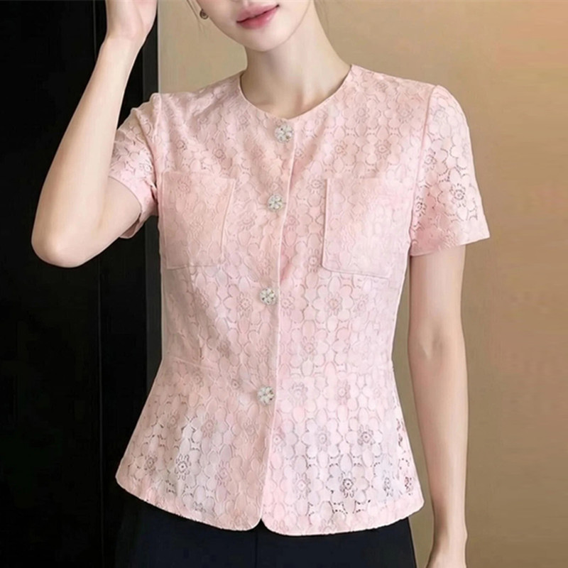 클래식 이야기 고급 센스 레이스 레이스 여성 코트 2026 여름 새로운 Chic 낭만주의 허리 수축 쇼트 스타일 맨위