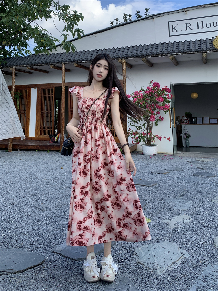 실사 정가 프랑스식 장미 프린트 작은 날다 소매 여성 드레스 여름 2026 새로운 쉬폰 허리 수축 치마