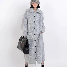 批发吴童童灰色慵懒风长款毛衣开衫外套女秋冬韩系过膝休闲百搭针织衫