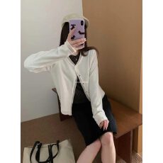 批发蕾丝大翻领纽扣针织开衫女韩国东大门<b class='q'>秋</b>冬新款短款显高日常外穿