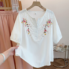 批发实拍 <b class='q'>大码</b>双层棉纱五分袖衬衫女夏宽松显瘦刺绣纯棉V领衬衫上衣