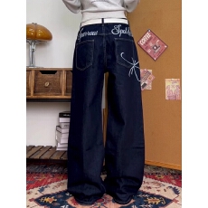 批发美式复古字母刺绣弯刀<b class='q'>牛仔裤</b>女秋冬2026新款宽松显瘦垂感阔腿长裤