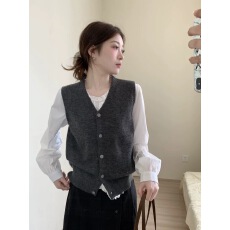 批发灰色<b class='q'>v领</b>针织毛衣马甲开衫背心女秋季设计感坎肩外穿无袖叠穿马夹