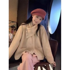 设计感围巾可拆卸圣诞毛衣开衫短外套女冬季小众宽松别致红色上衣