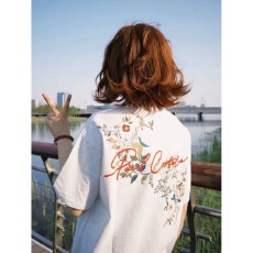 批发国潮牌花卉刺绣短袖<b class='q'>t</b><b class='q'>恤</b><b class='q'>男</b>款夏季2026新款宽松情侣装纯棉高端上衣