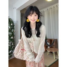 批发2026夏款韩版百搭时尚温柔风米白镂空<b class='q'>针织</b>长袖<b class='q'>罩衫</b>
