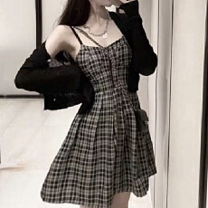 批发法式复古赫本<b class='q'>格子</b>吊带<b class='q'>连衣裙</b>女2026夏季高级感小个子甜辣气质裙子