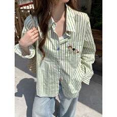 批发棉质条纹长袖衬衫女2026春夏新款别致慵懒休闲小众设计感上衣<b class='q'>外套</b>