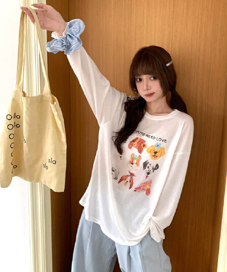 송 긍정적 인 En 화이트 강아지 프린트 긴팔 티셔츠 여성 여름 새로운 루즈핏 느긋한 얇은 스타일 자외선 차단 다용도 맨위