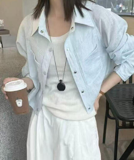 한 부서 폴로 칼라 싱글 줄 버튼 쇼트 스타일 여성 코트 봄 여름 표지 배 슬림해 보이는 긴팔 얇은 스타일 자외선 차단 오픈 가디건