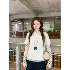批发白色温柔针织衫女秋季巨好看叠穿外套毛织马甲绝美小上衣