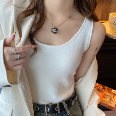批发抖音天猫质量针织<b class='q'>吊带</b>内搭新款背心秋冬西装打底黑色加绒保暖上衣