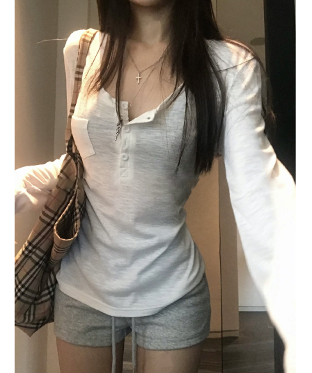 헨리 칼라 긴팔 주머니 티셔츠 여성 가을 새로운 몸매 가꾸기 슬림해 보이는 반 개방 칼라 기본 셔츠 맨위