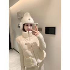 批发爆款蒙蒙奶呼呼羽绒马甲