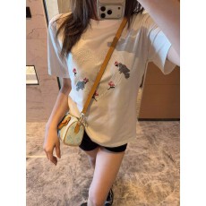 批发爆款必入质感刺绣质感T恤