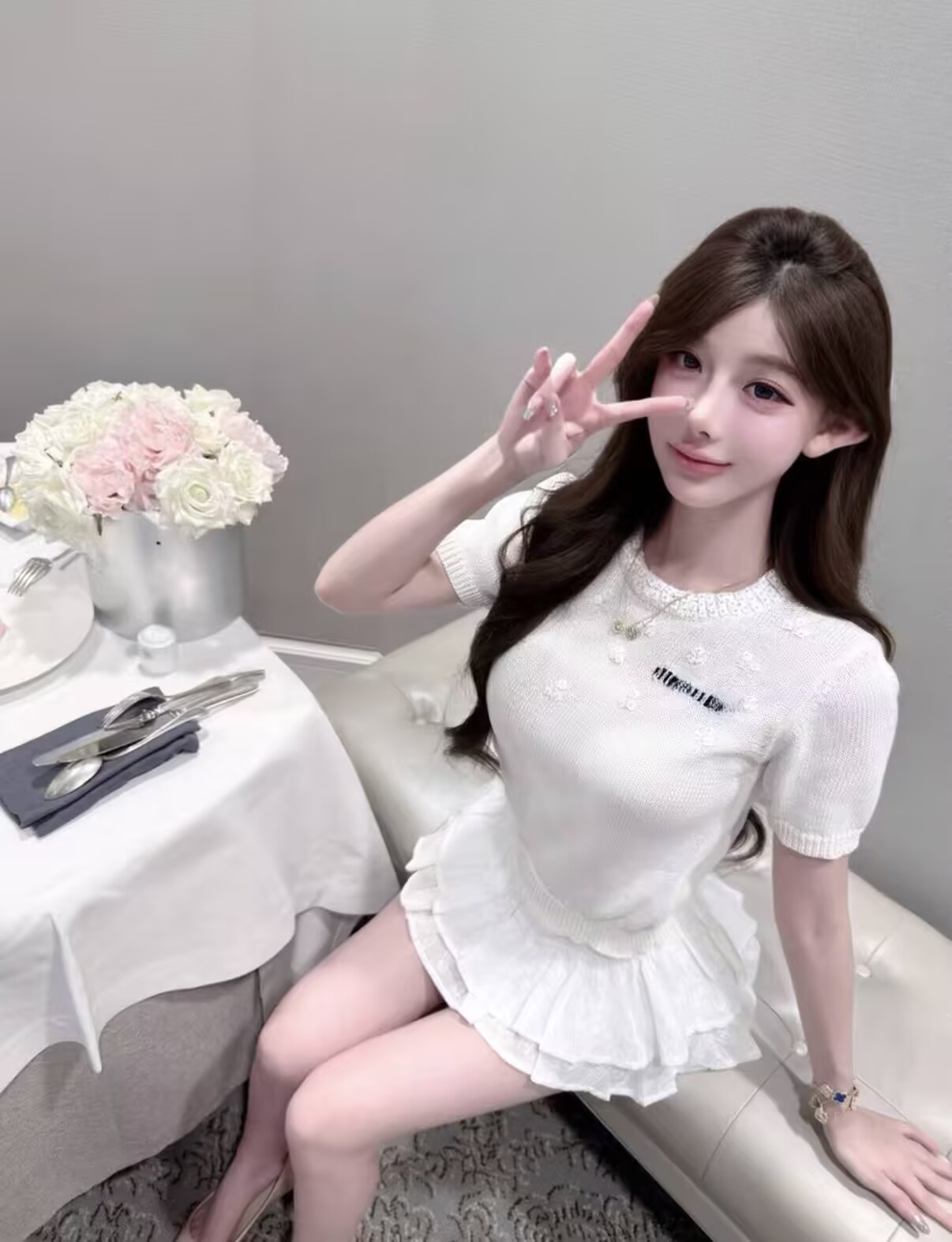 폭발 미아오 부서 무거운 작업 비즈 박기 니트 스웨터 미니 스커트 투피스 세트