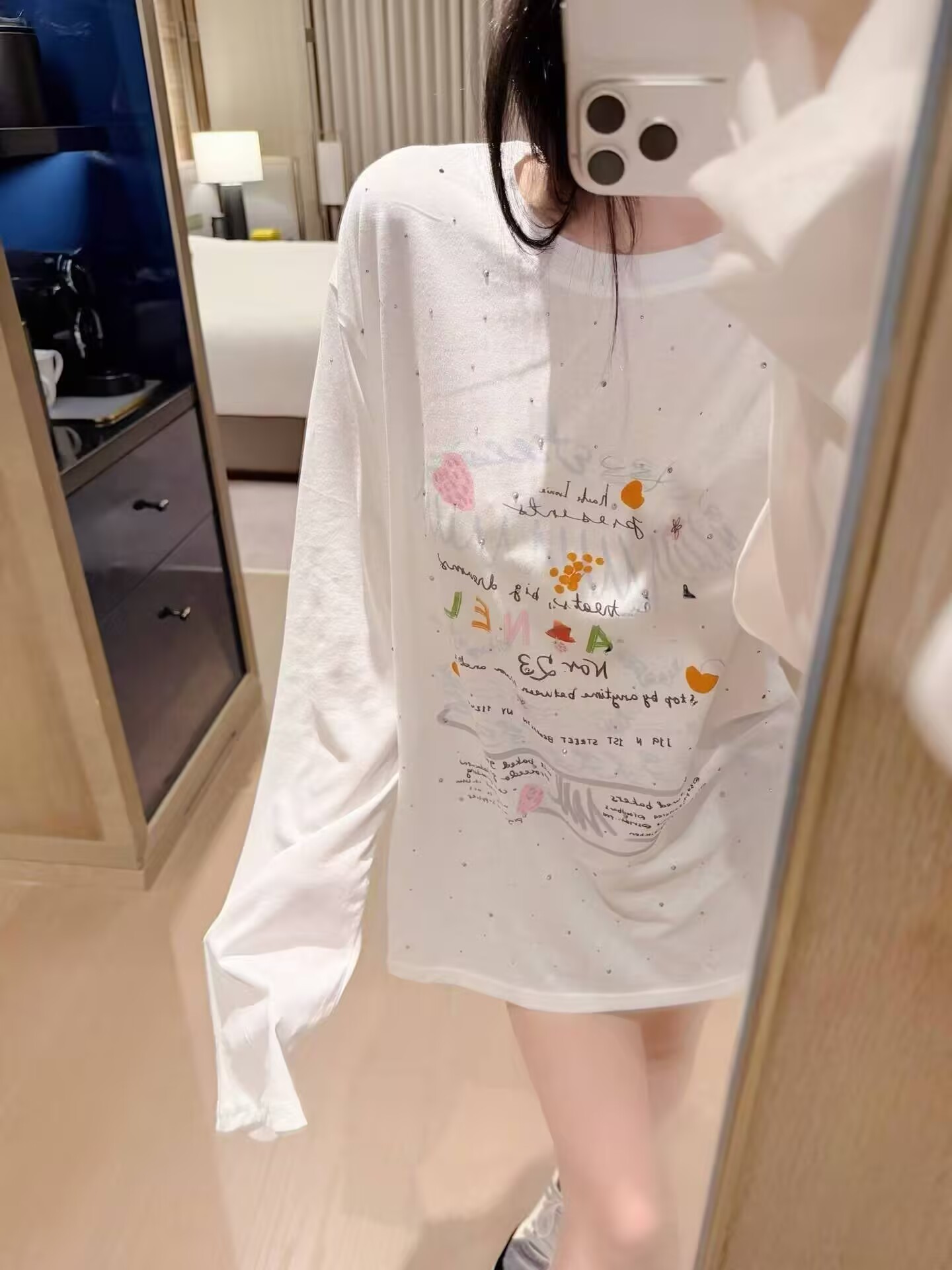 폭발 작은 샤넬 스타일 낙서 핫픽스 캐주얼 자외선 차단 맨위