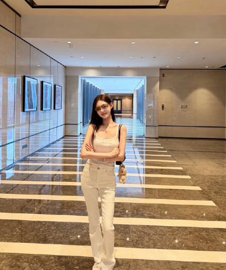 폭발 자수 몸매 가꾸기 슬립 여성 단체 부츠컷 청바지