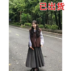 批发官图 秋冬新款毛衣马甲+<b class='q'>格子</b>衬衫+半身裙三件套女 已出货