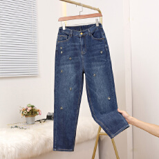 批发实拍春新款大码高腰宽松刺绣弹力老爹<b class='q'>牛仔</b>裤子<b class='q'>女裤</b>胖MM九分<b class='q'>哈伦</b>裤