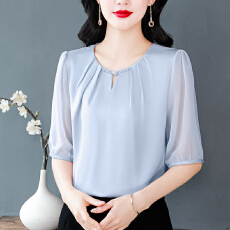 批发实拍新中式2026春夏季新款圆领盘扣上衣显瘦时尚百搭<b class='q'>短袖</b>衬衫女