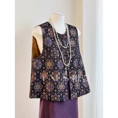 批发新年中式提花气质马夹背心女2025秋季新品别致盘扣马甲双面穿