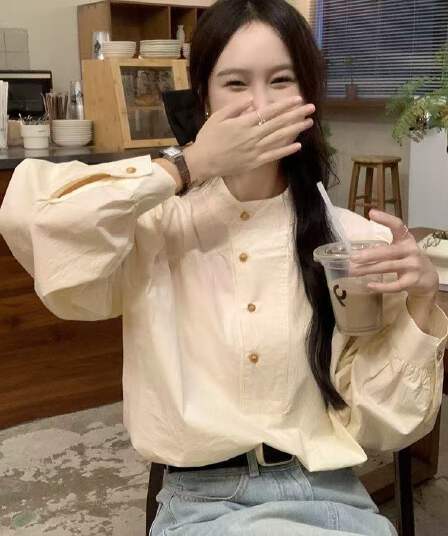 스탠드 칼라 셔츠 2026 봄 셔츠 새로운 표지 고기 슬림해 보이는 디자인 루즈핏 레트로 프랑스식 캐주얼 긴팔 맨위