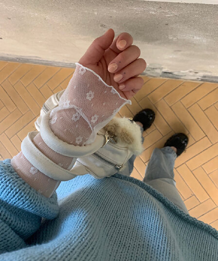 가을 겨울 인사이드 가져 가라. 슈퍼 아름다움 귀여운 소녀 한 초등학교 터틀넥 꽃 볼륨 측면 레이스 기본 셔츠 맨위