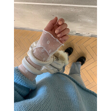 批发秋冬内搭 超美<b class='q'>可爱</b>少女韩国小高领花朵卷边蕾丝打底衫上衣