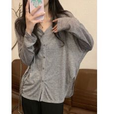 批发天丝螺纹春夏慵懒风V领防晒<b class='q'>罩衫</b>女宽松上衣高级灰开叉<b class='q'>针织衫</b>