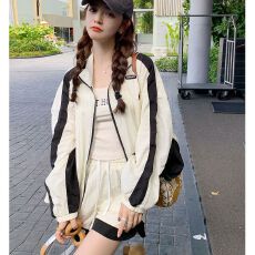 批发休闲运动风<b class='q'>套装</b>女夏季薄款长袖外套短裤两件套宽松洋气减龄防晒衣