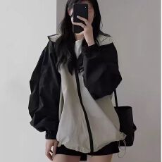 批发拼色薄款冲锋衣外套女2026春夏新款复古<b class='q'>户外</b>宽松轻薄透气防晒衣女