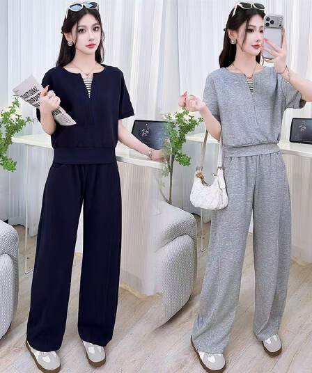 캐주얼 스포츠 슈트 여성 2026 여름 새로운 페이크 레이어드 패치워크 반팔 V넥 맨위 와이드 레그 팬츠 투피스 세트