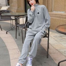 批发<b class='q'>运动服</b>套装女春秋2026年新款宽松<b class='q'>大码</b>卫衣休闲时尚卫裤减龄两件套