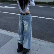 批发<b class='q'>PP</b>字母复古磨白<b class='q'>大</b>长腿休闲牛仔<b class='q'>裤</b>