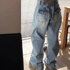 批发春季款<b class='q'>时尚</b>百搭后搭扣调节直筒牛仔<b class='q'>裤</b>