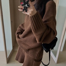 批发现 实价 美拉德色慵懒宽松套头针织衫+短裤套装