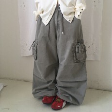 批发宽松<b class='q'>垮</b><b class='q'>裤</b>立体口袋休闲水洗<b class='q'>牛仔</b><b class='q'>裤</b>