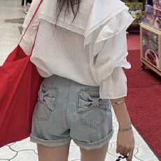 批发26春季女装时尚蝴蝶结<b class='q'>浅色</b>牛仔短裤
