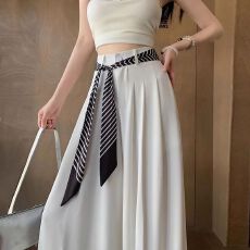 批发高级感白色冰丝西装阔腿裤女夏薄款丝巾系带高腰垂感直筒拖地裤裙