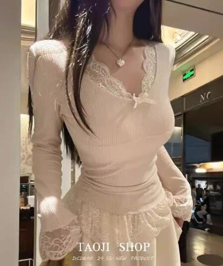 순수한 욕망 바람 섹시함 레이스 조각 긴팔 티셔츠 가을 한 부서 새로운 고급 센스 V넥 인사이드 가져 가라. 기본 셔츠 맨위