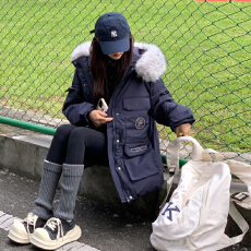 批发实拍丹麦之冬极寒女短款加厚大毛领粉色工装派克服韩版羽绒棉服女