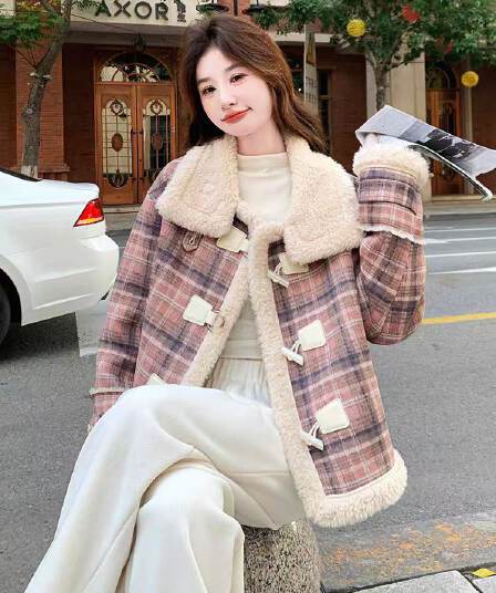 체크무늬 피모 하나 양털 플리스 재킷 여성 짧은 겨울 2026 새로운 폭발 작은 키 양털 면 의류