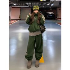 批发美式运动风套装女秋<b class='q'>冬</b>季高级感绿色立领卫衣阔腿裤两件套休闲穿搭