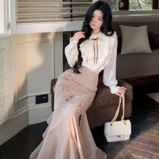批发富家千金套装女新年春季新款法式气质高级感衬衫鱼尾半身裙两件套